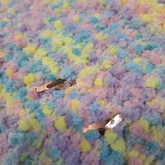 Juicy Couture Pastel Multicolor Knit Scarf - Picture 5 of 10